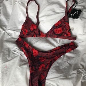 Red snakeskin bikini (medium)